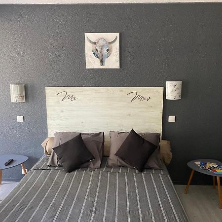 Apartament Appt Les Hameaux 2.0 Arles Zewnętrze zdjęcie