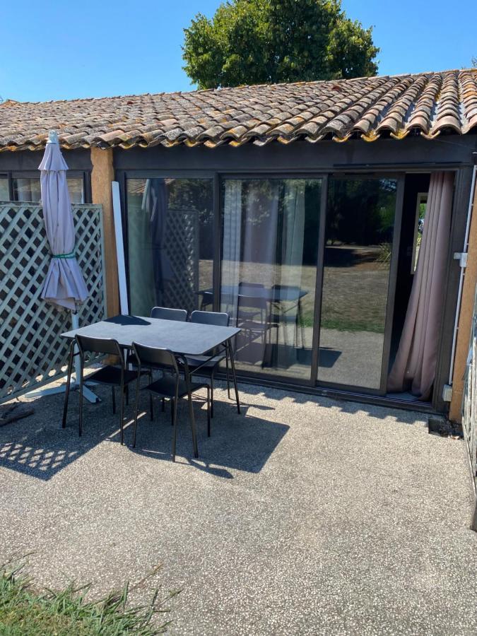 Apartament Appt Les Hameaux 2.0 Arles Zewnętrze zdjęcie