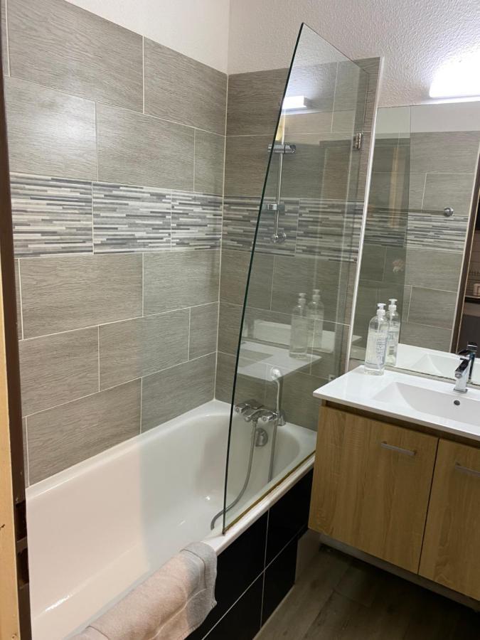 Apartament Appt Les Hameaux 2.0 Arles Zewnętrze zdjęcie